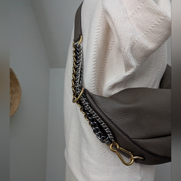 Marc Jacobs The Eclipse Saddle Bag in Night Owl - Picture 8 of 16